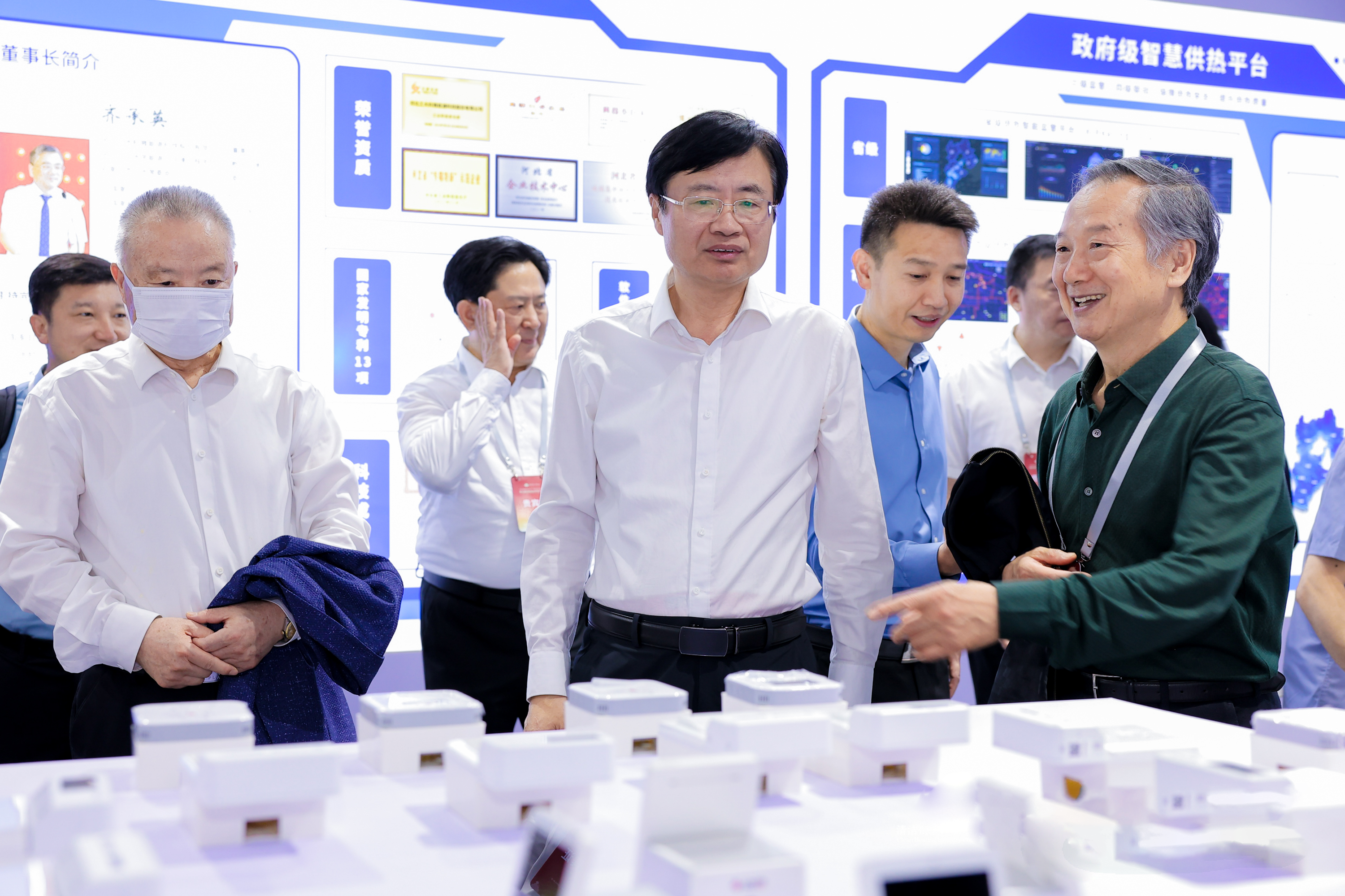 工大科雅應(yīng)邀參加第五屆中國清潔供熱產(chǎn)業(yè)大會(圖3) 6G4A9821-opq3015460829.png